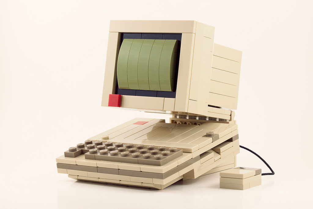 "Apple 2C" en Lego, por Chris McVeigh
