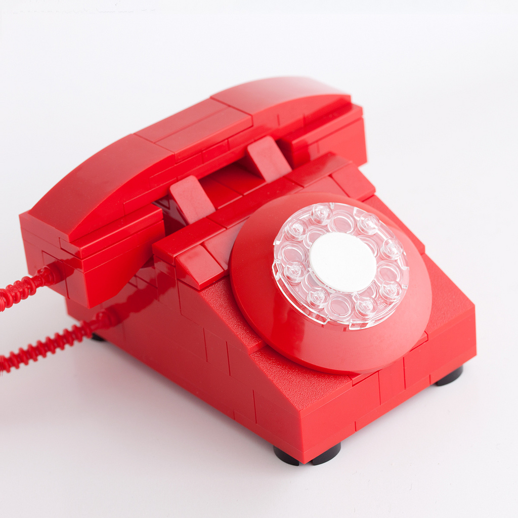 "Teléfono Rojo" en Lego, por Chris McVeigh